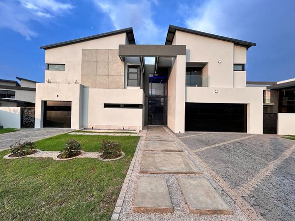 House For Sale in Six Fountains Residential Estate, Pretoria