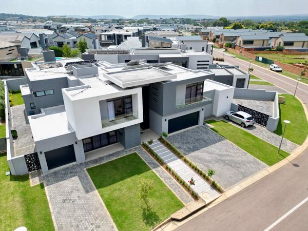House For Sale in Six Fountains Residential Estate, Pretoria