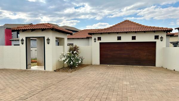 House For Sale in Savannah Country Estate, Pretoria