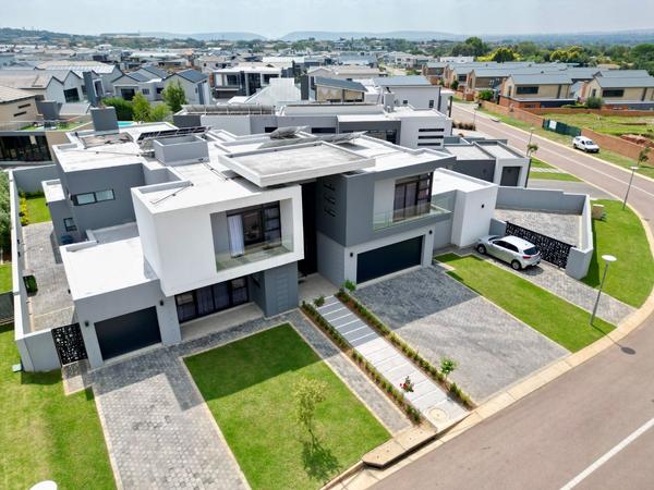 House For Sale in Six Fountains Residential Estate, Pretoria